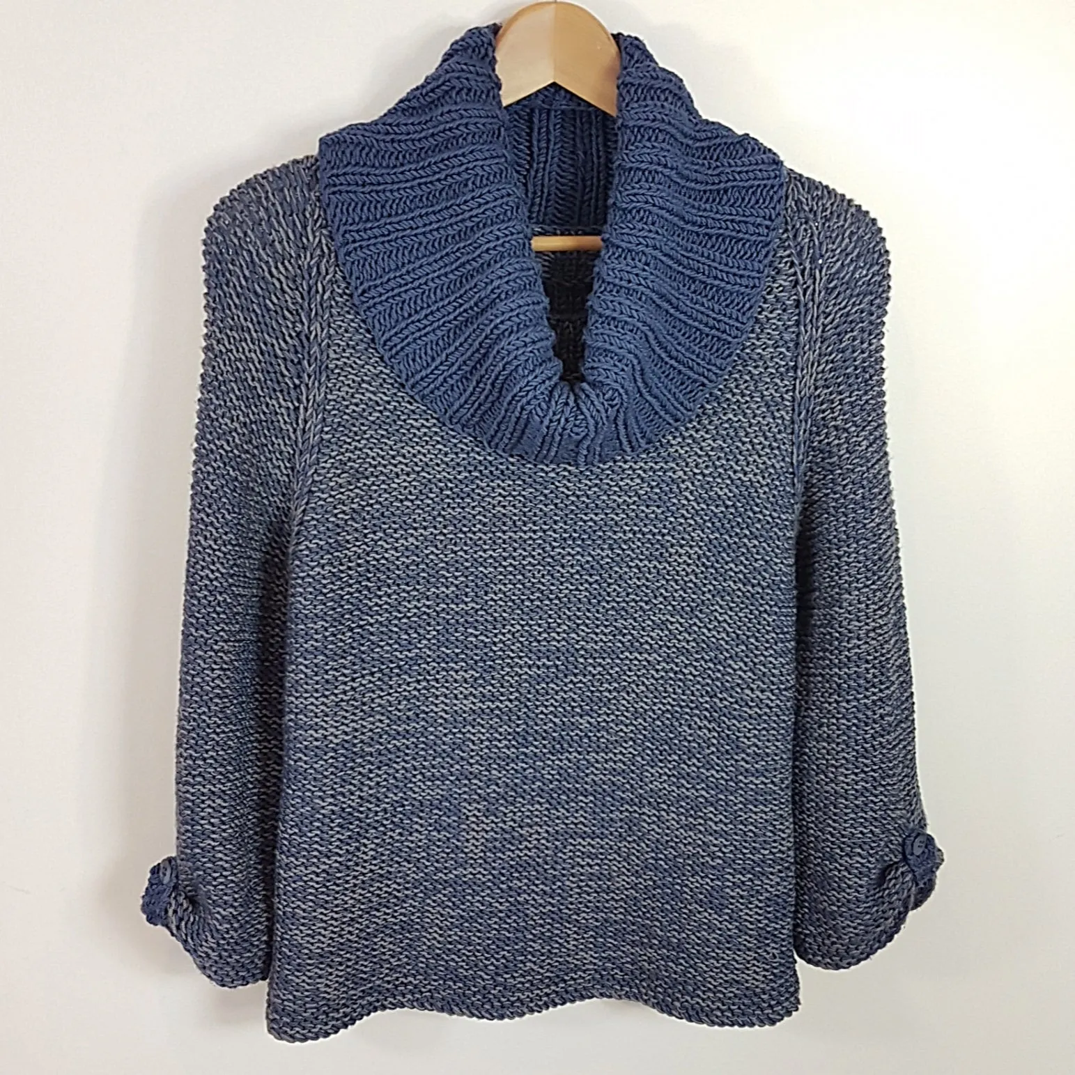 Easy Sweater with Separate Cowl