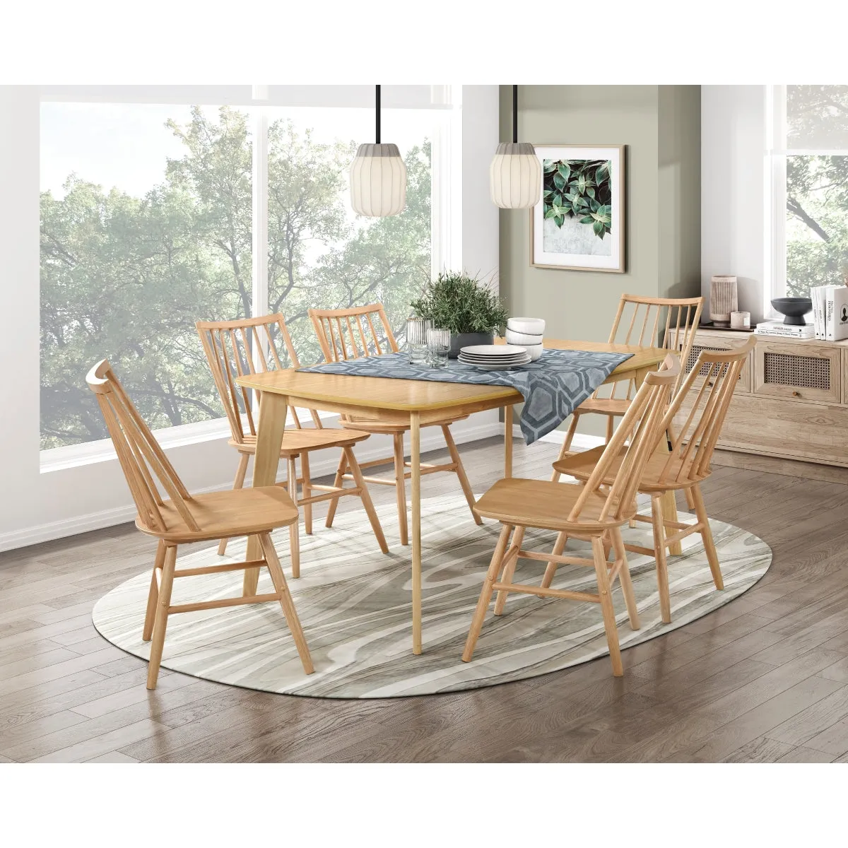 Elegant Malaysian Oak Dining Table - Modern Design