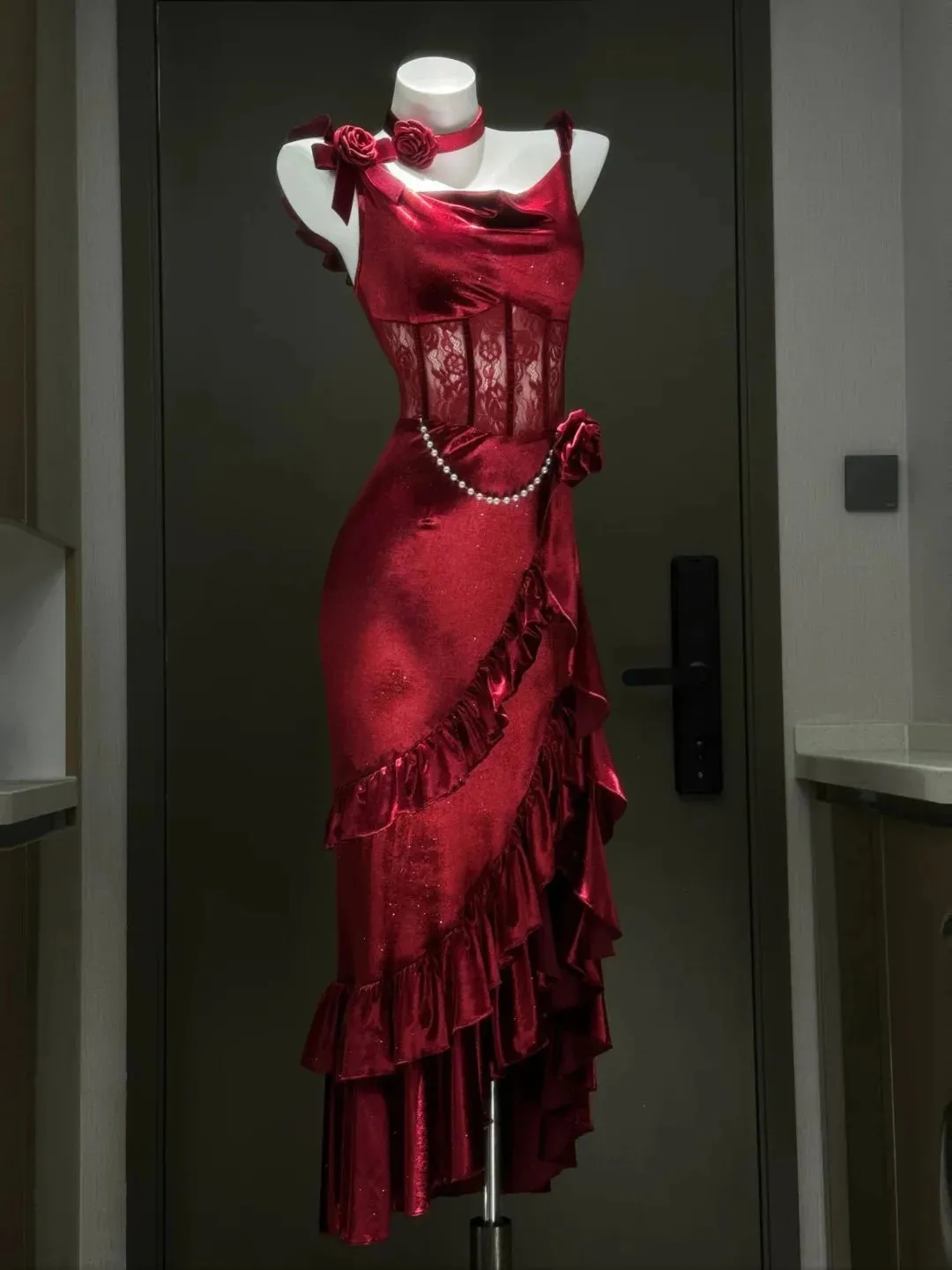 TAVIMART  -  Vintage elegant red strap slim-fit fish tail dress with hip wrap